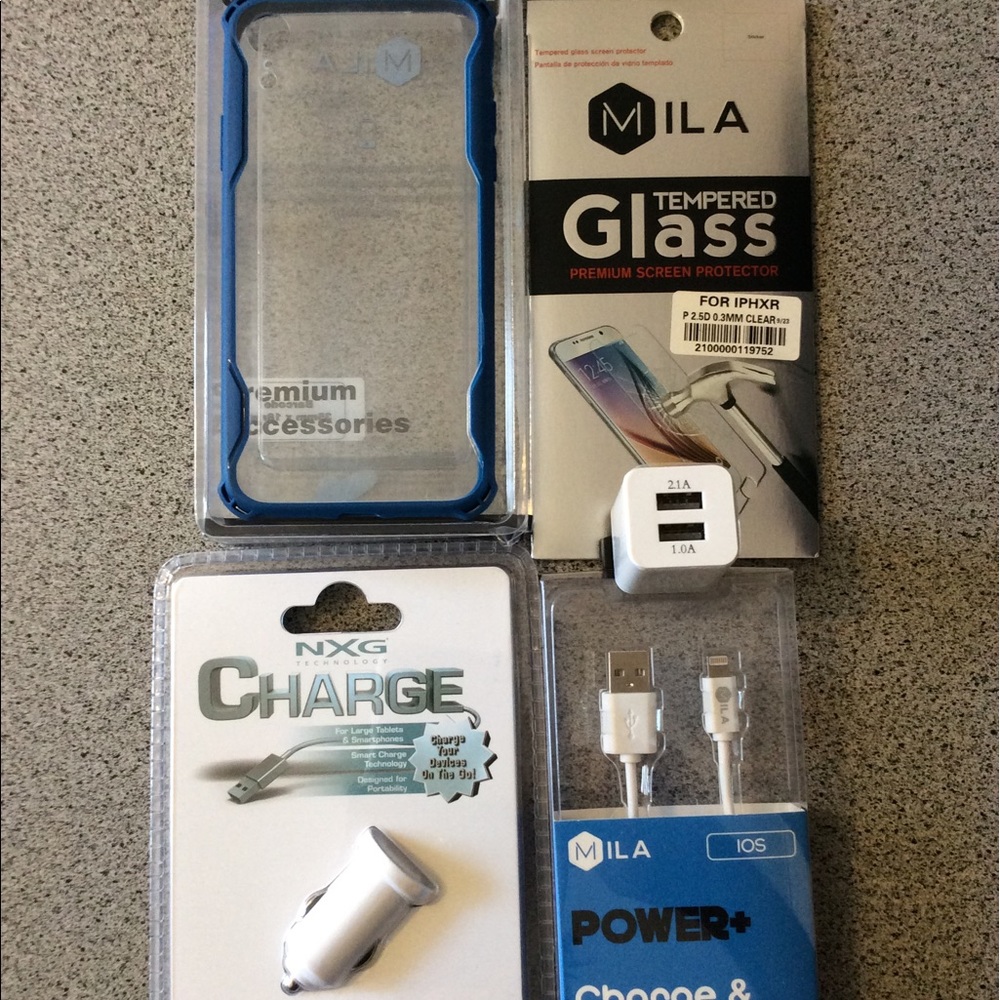 Apple iPhone XR Accessories Bundle